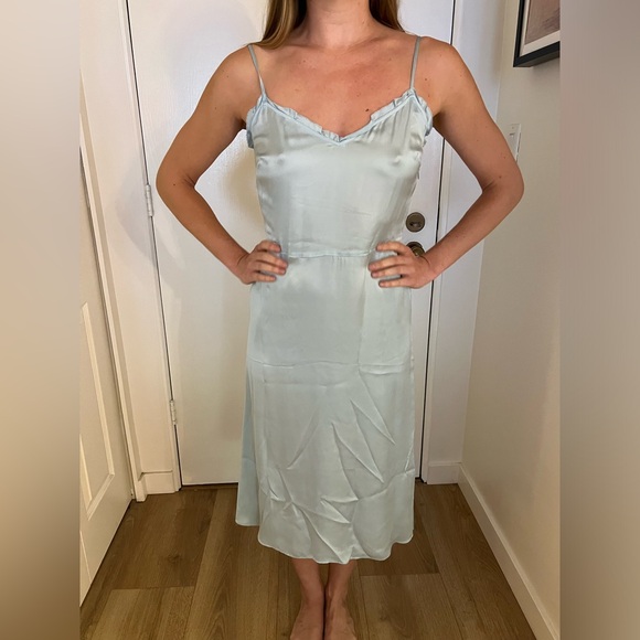 Wilfred Dresses & Skirts - Aritzia Wilfred Slip Dress